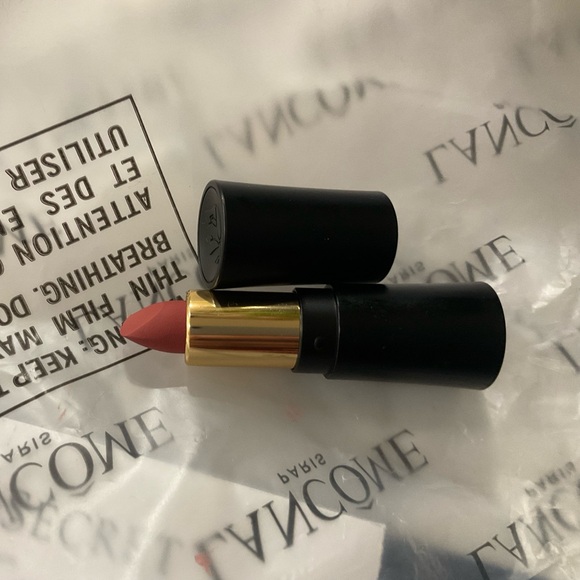 Lancôme Skincare and Makeup Set with Red Quilted Pouch New - Picture 6 of 6